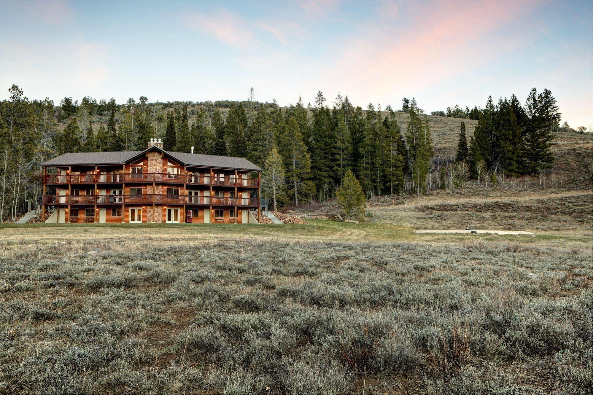 Beaver Creek Lodge Логан Экстерьер фото